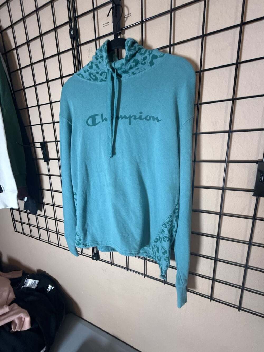 Champion Hoodie Size S Teal Leopard Print Pullover Sweatshirt